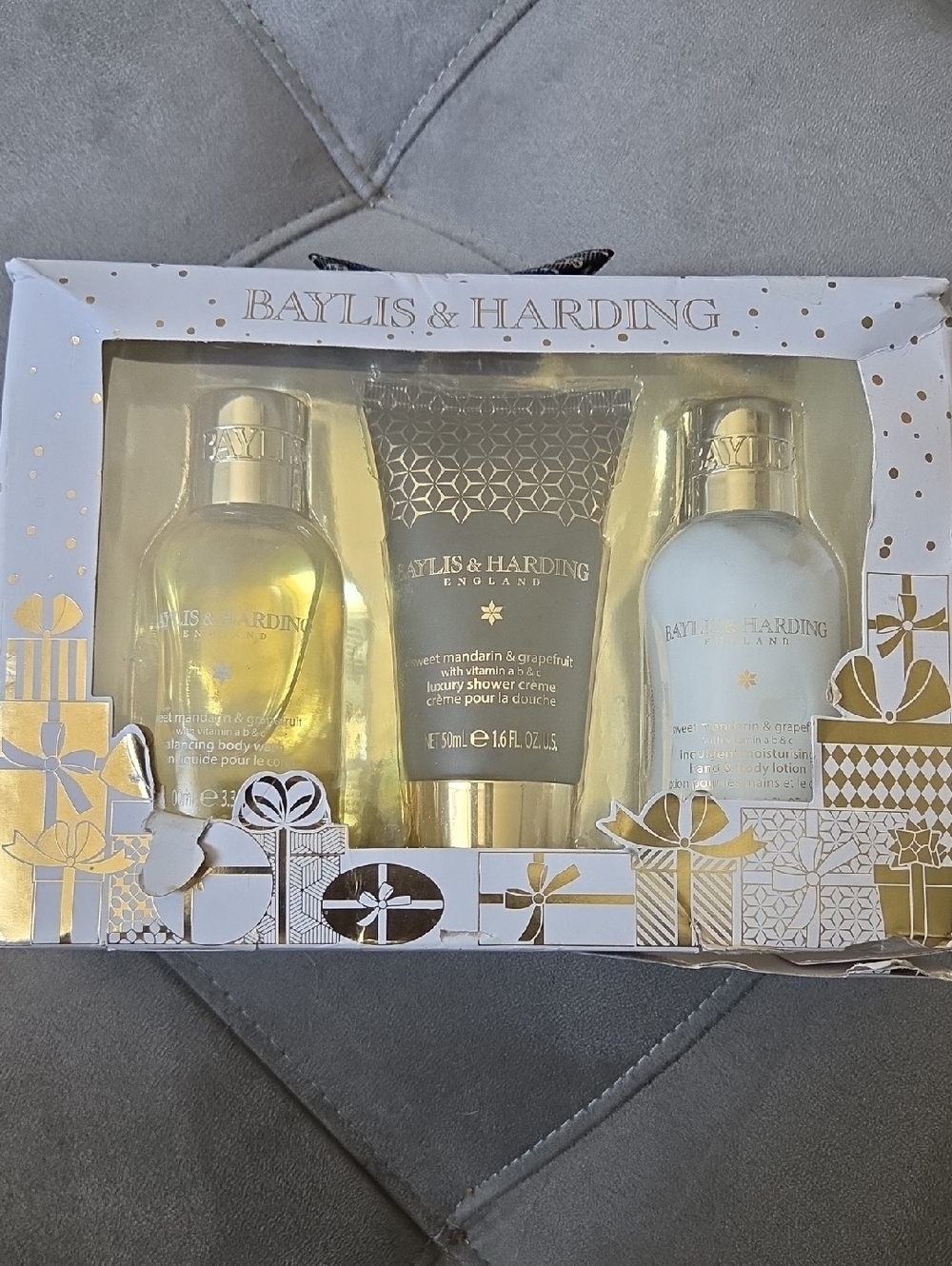 Baylis & Harding Mandarin & Orange Small Three Piece Set. NIB.